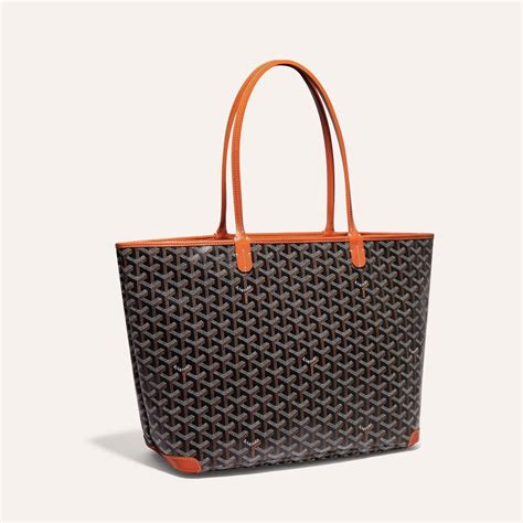 maison goyard strap bag